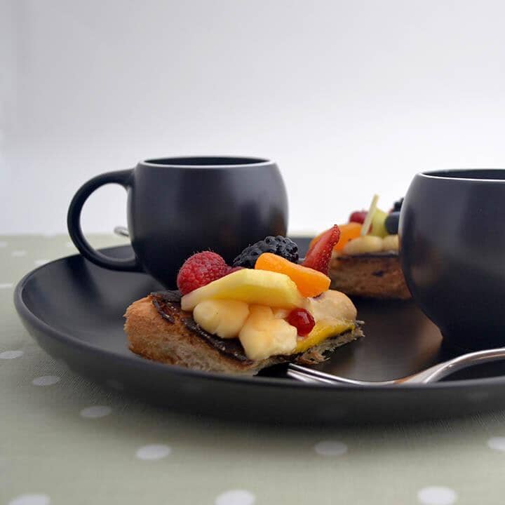 EVA serving platter - Black matte - Image 5