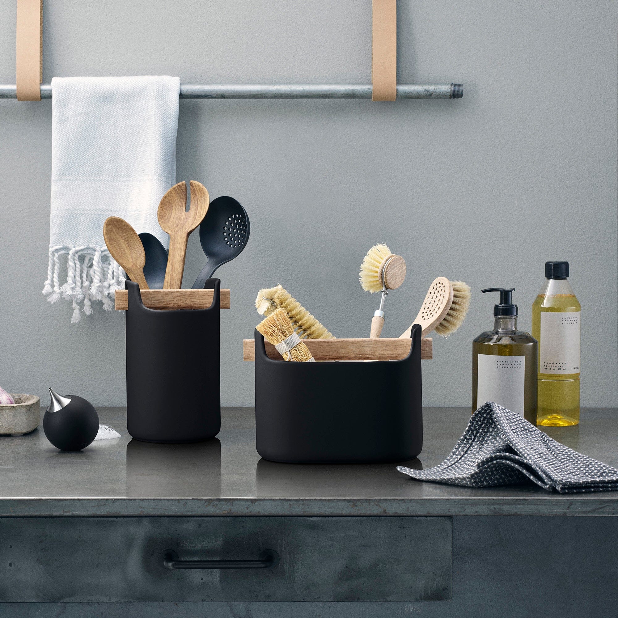 Eva Solo Tall Toolbox Organizer & Utensil Caddy - Image 10