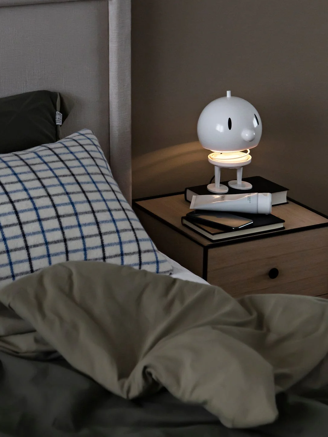 Hoptimist LED Portable Bumble Lamp - Image 8