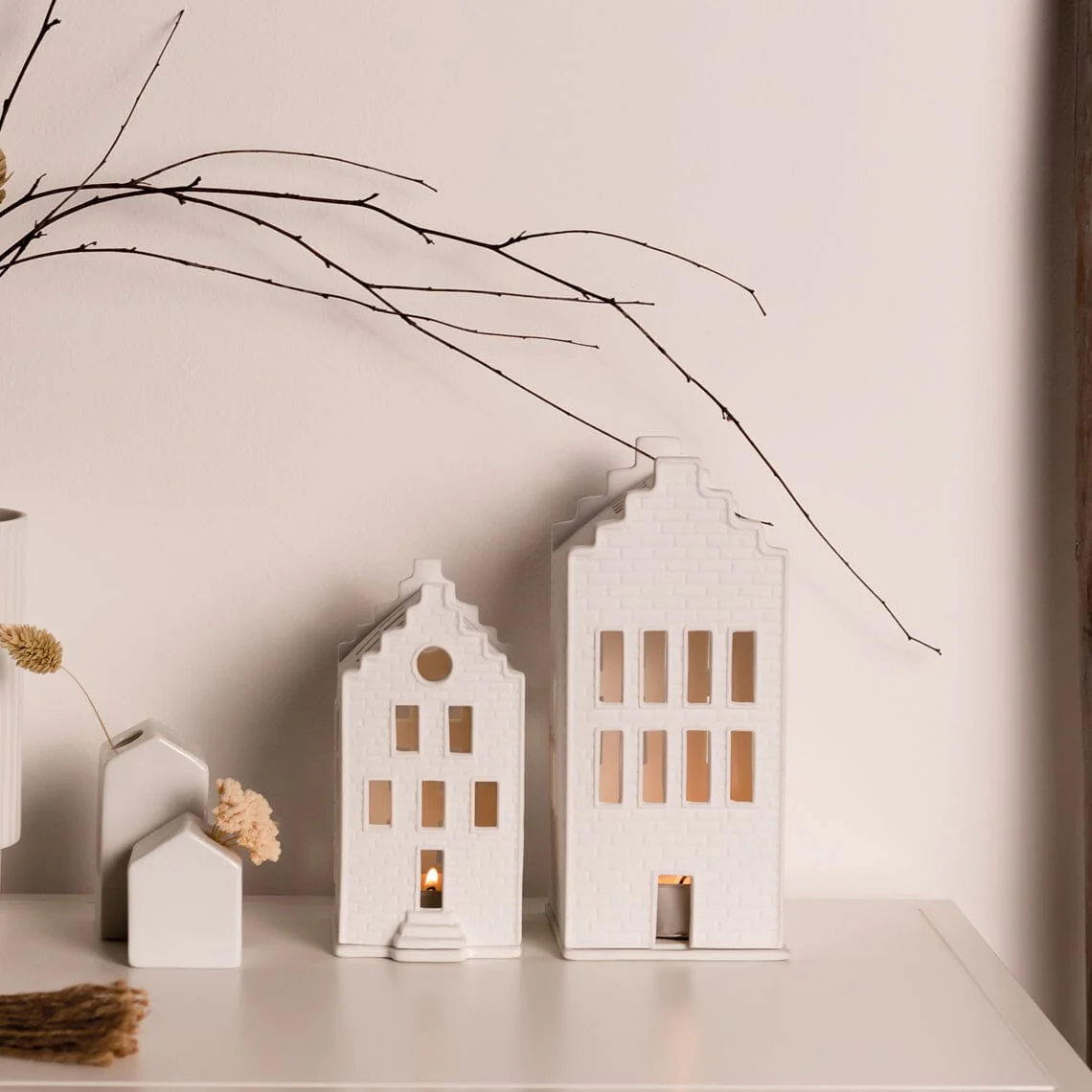 Rader Porcelain Village Set of Brick Houses with Stepped Gables - Image 3