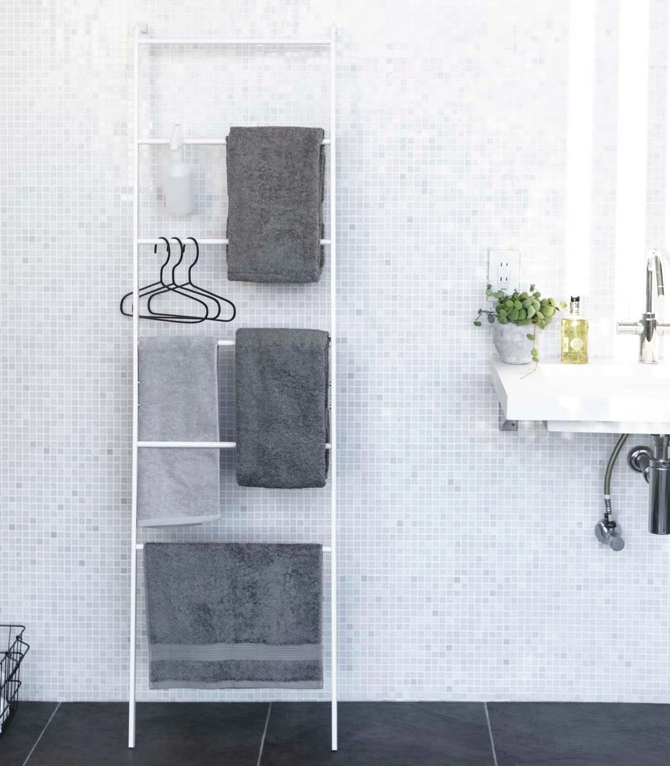 Yamazaki Steel Leaning Storage Ladder - Image 2
