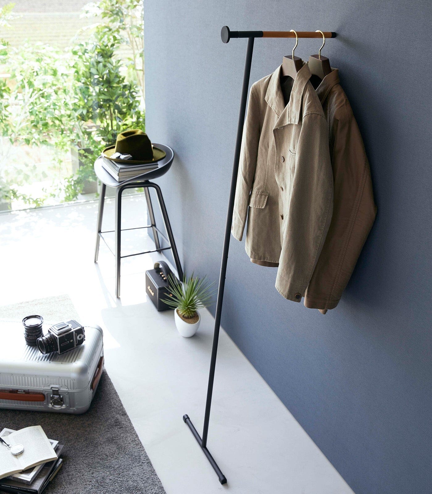Yamazaki Steel & Wood Leaning Clothes Hanger - Image 15